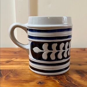 Colonial Williamsburg Pottery Cobalt Blue & Gray Salt Glaze Oversized Mug